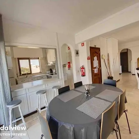 Himalaya Rooftop Sea View * 알부페이라