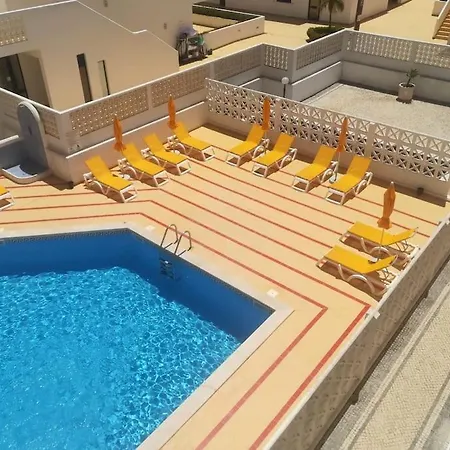 아파트 Himalaya Rooftop Sea View