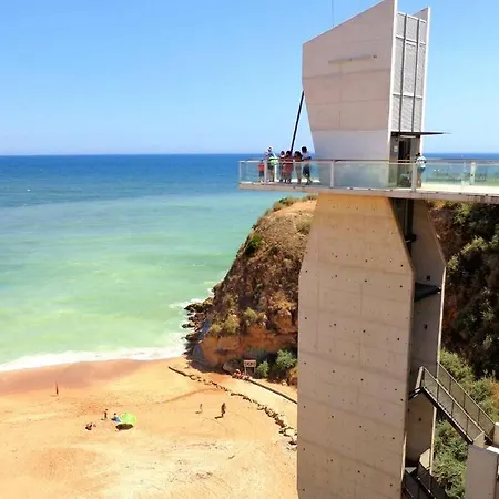 Himalaya Rooftop Sea View Apartamento *